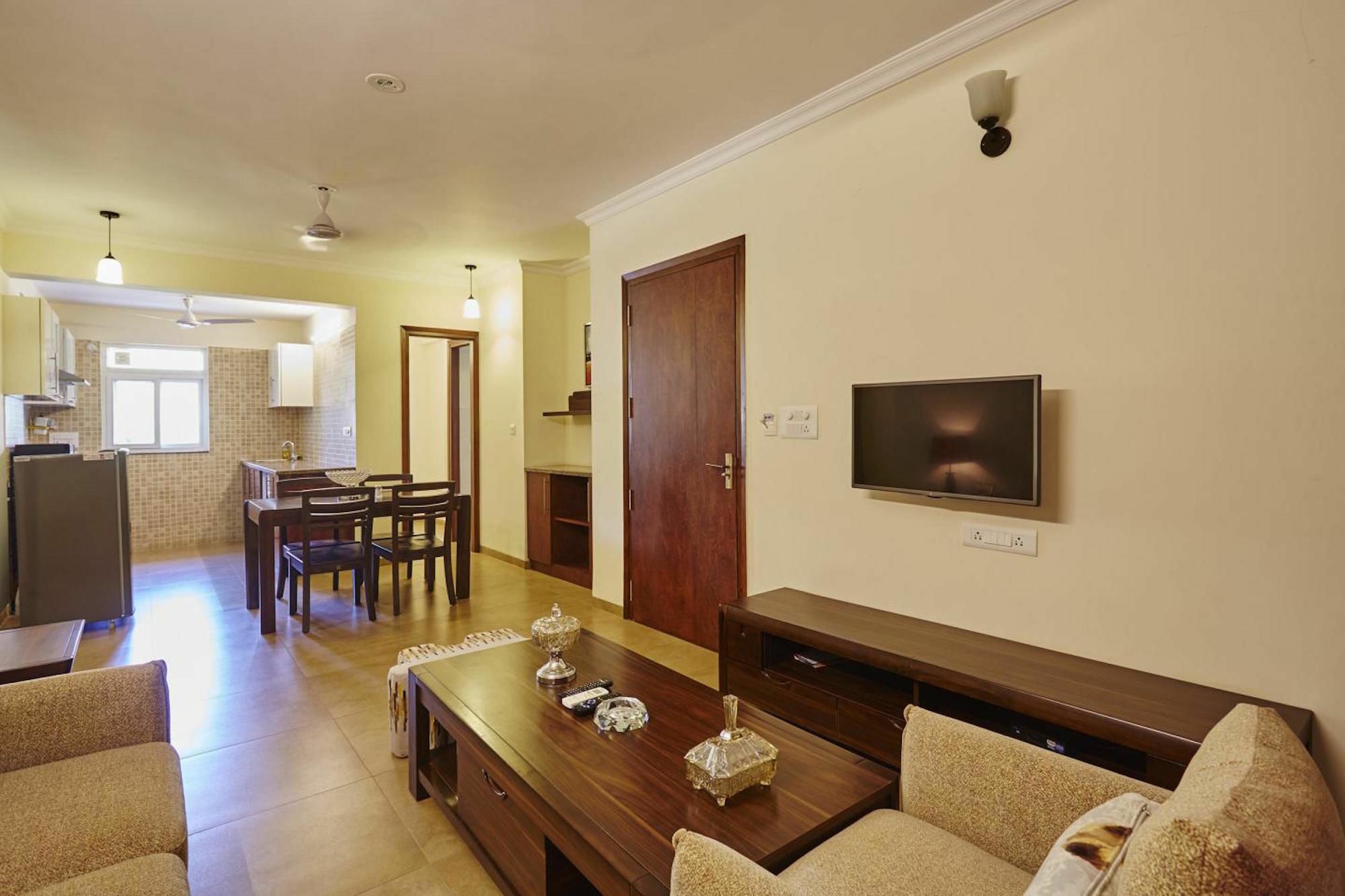 Veera Strand Park Serviced Apartments Калангут Екстер'єр фото