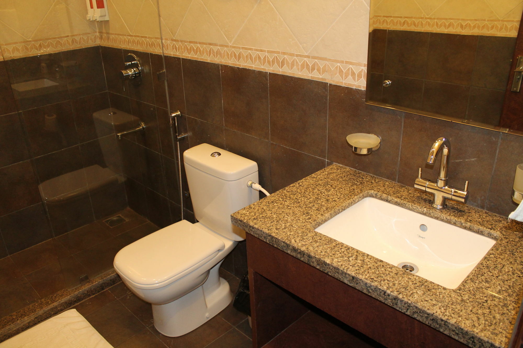 Veera Strand Park Serviced Apartments Калангут Екстер'єр фото